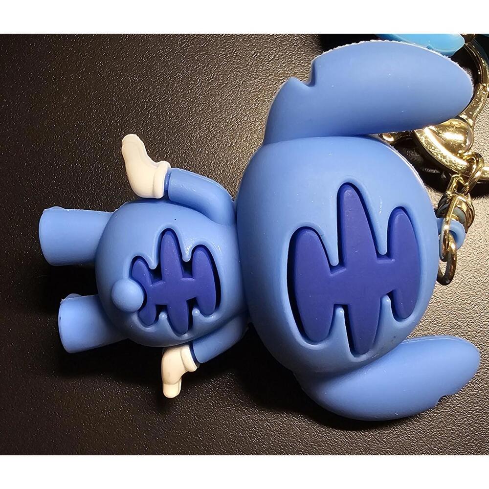 Stitch 3D Rubber Mini Figure Keychain - Picture 5 of 13